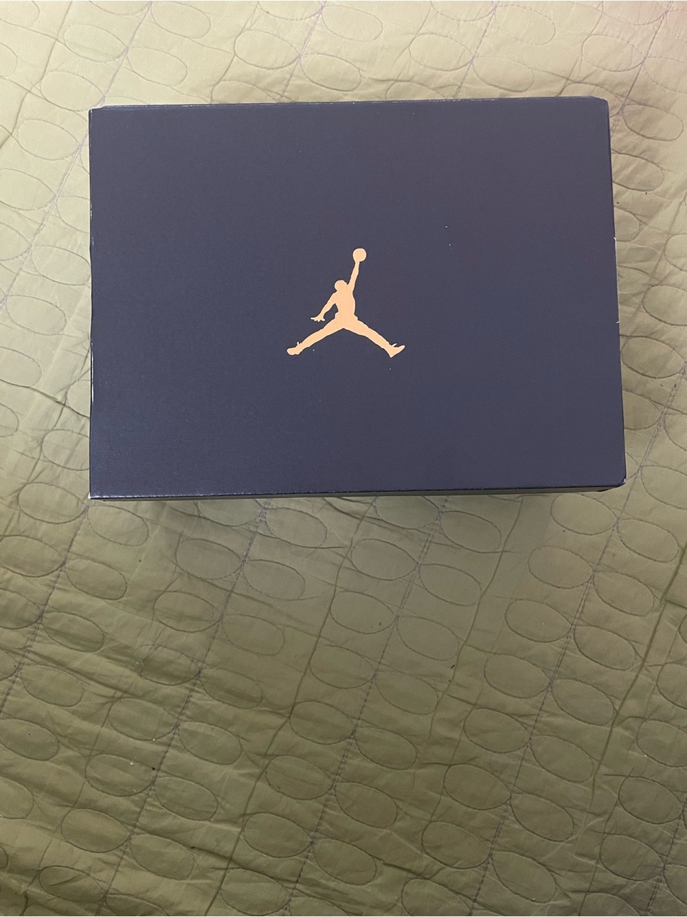 EUC Jordan Kids Navy and White High-Top Sneakers Size 12c - Picture 5 of 13